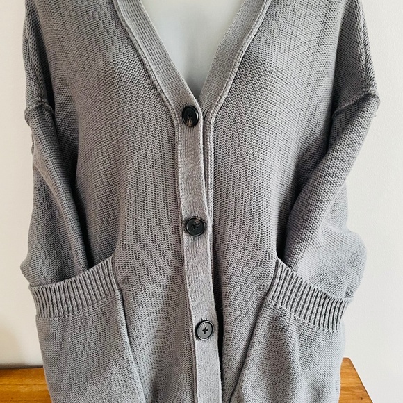 Paper Label Grey Cardigan - Picture 1 of 2
